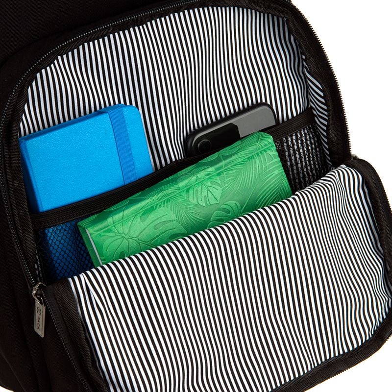 Рюкзак Education teens 11 л чорний GO25-179M-1 Go-Pack