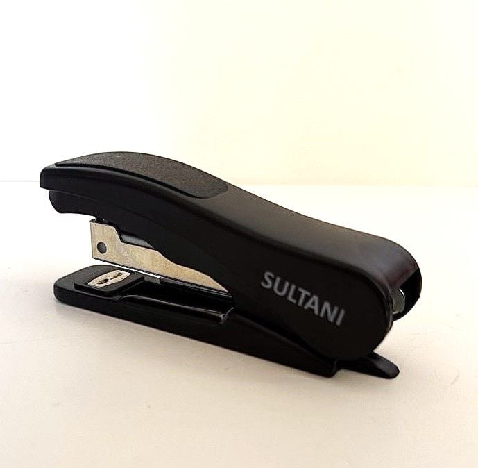 Степлер № 10 до 12 арк зшиву чорний ST-6905 SULTANI