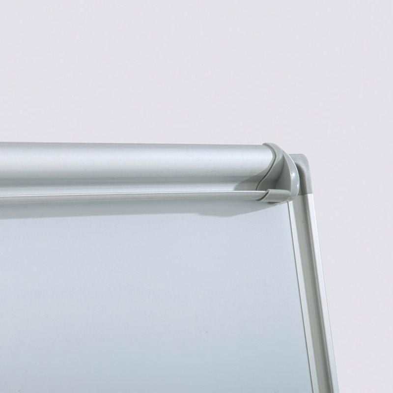 Офісне приладдя Магнітно-маркерний фліпчарт на тринозі, 70х100 см 9703 Axent