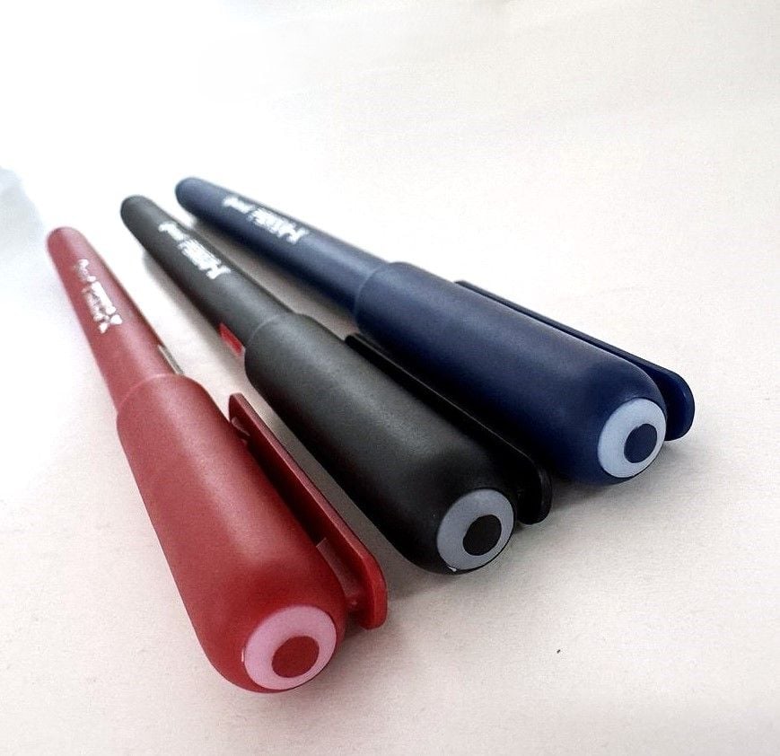 Ручка масляна 0.7 мм синя, чорна, червона (Індія) (100 шт/уп) PENZO-X RADIUS