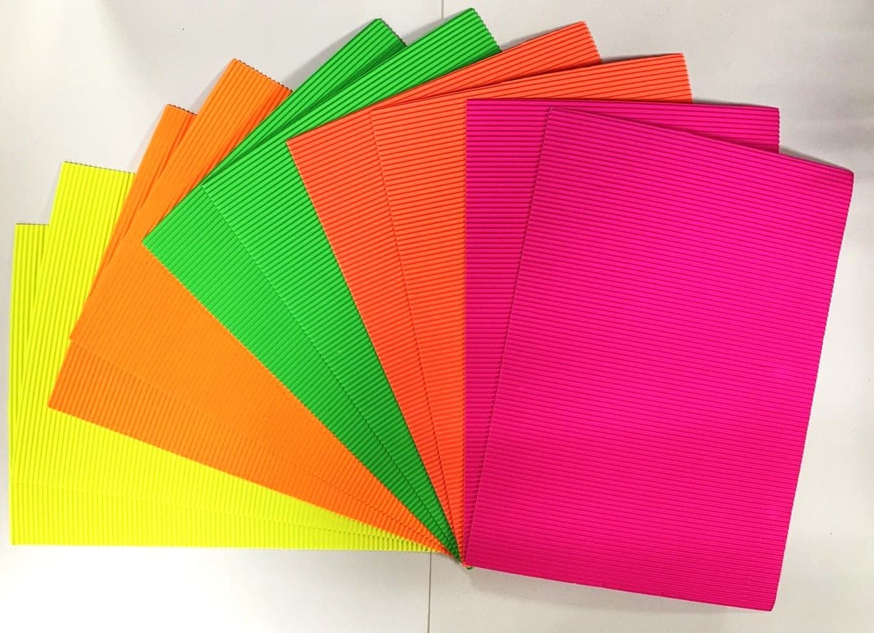 Гофрований картон неон А4 1,5см 10арк CN-109 AIHAO